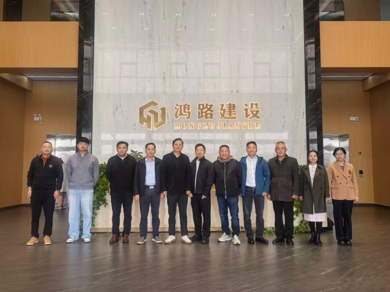 cfa80a2744c93375c019e7b3f4727a6d.jpg cfa80a2744c93375c019e7b3f4727a6d.jpg